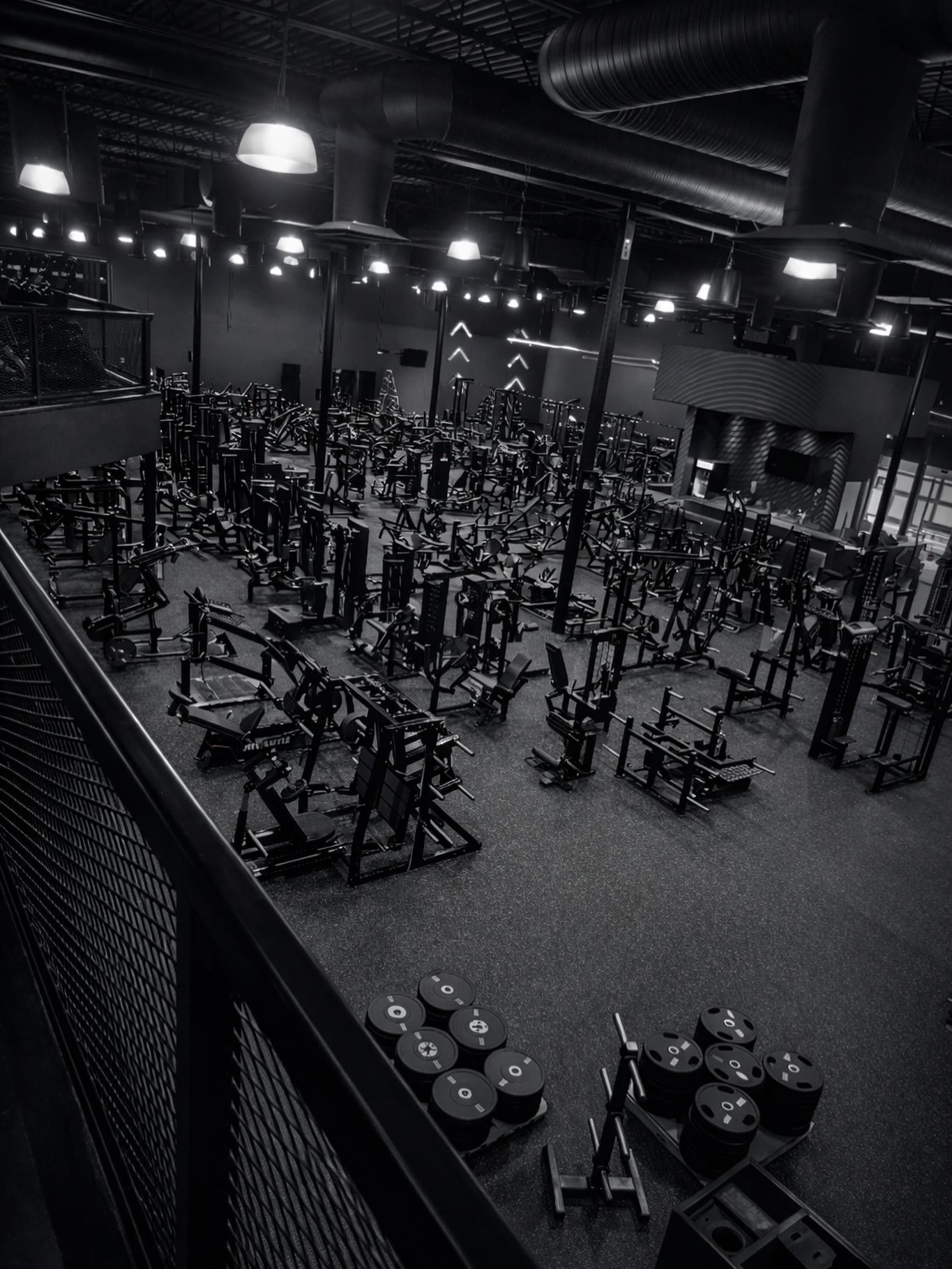Plate-loaded zone at Obsidian West Edmonton