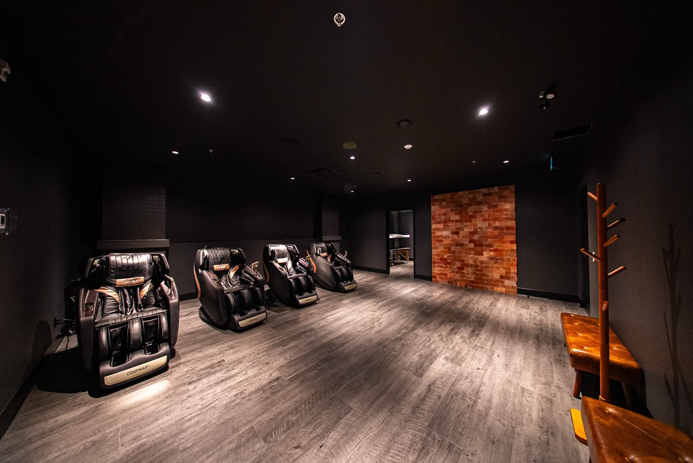 HydroMassage beds at Obsidian Athletic Club